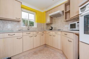 Kitchen- click for photo gallery